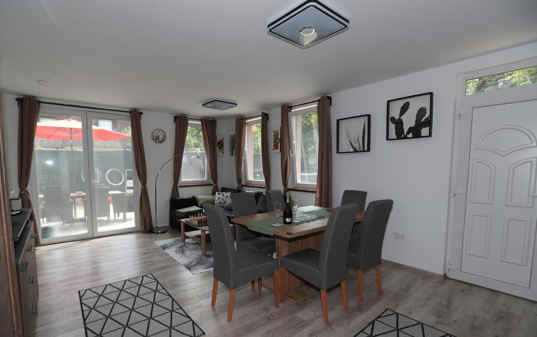 Four Flowers Apartman Siófok Exteriér fotografie